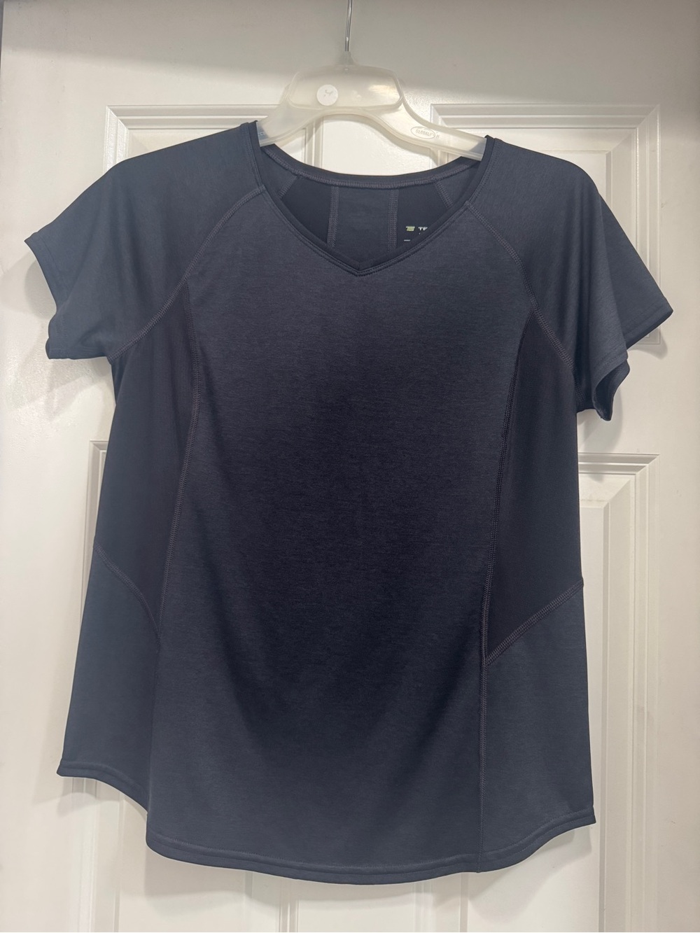 tek gear Black V-Neck Short Sleeve Athletic Tee